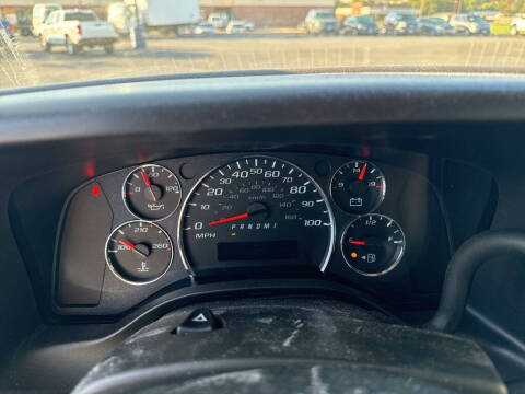 2025 Chevrolet Express 2500
