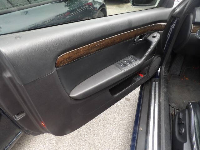 2005 Audi S4 quattro