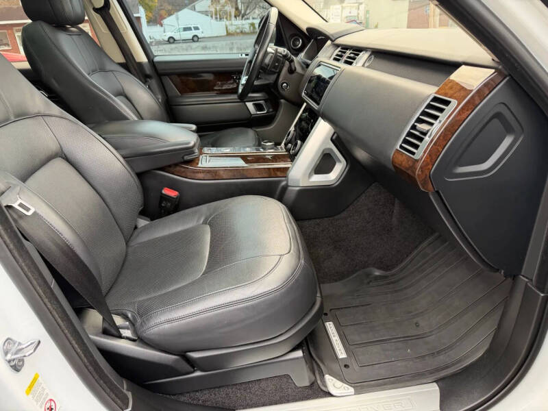 2020 Land Rover Range Rover HSE