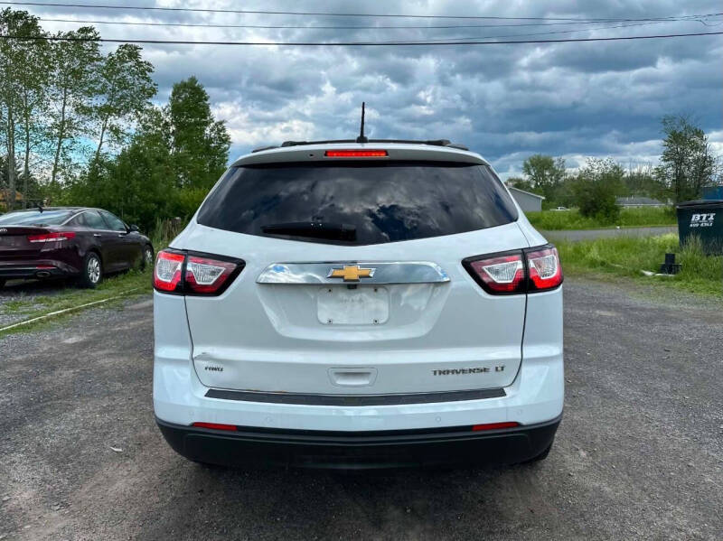 2016 Chevrolet Traverse LT