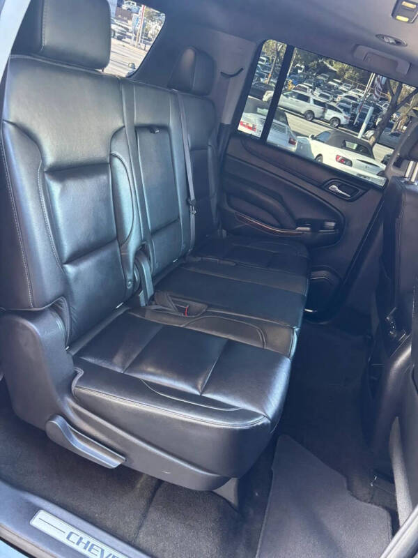 2017 Chevrolet Suburban LT