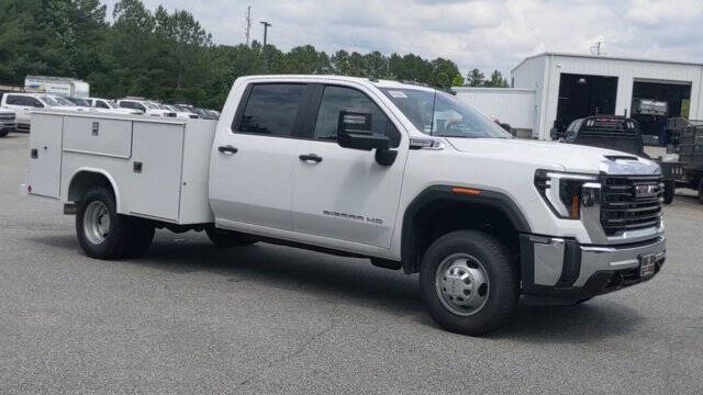 2024 GMC Sierra 3500HD CC Pro