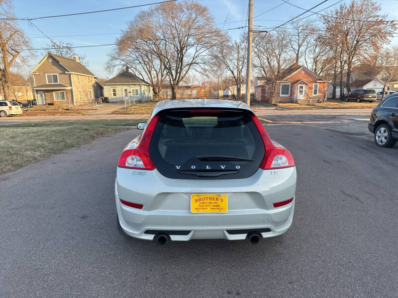 2011 Volvo C30 T5 R-Design