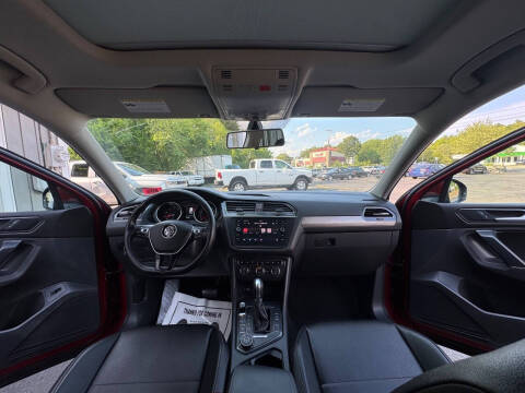 2018 Volkswagen Tiguan 2.0T SEL 4Motion