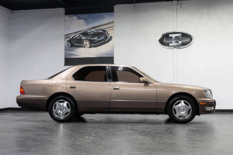 1998 Lexus LS 400
