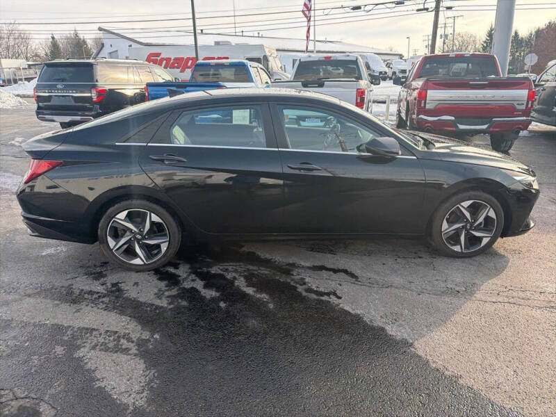 2022 Hyundai Elantra