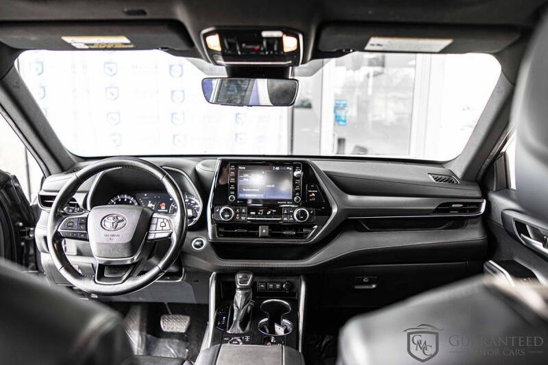 2021 Toyota Highlander XSE