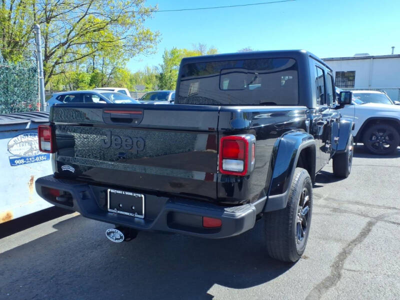 2022 Jeep Gladiator Altitude