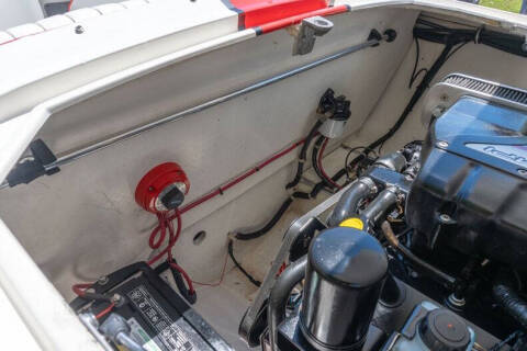 1994 Donzi Marine Classic 22