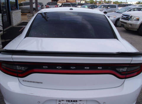 2016 Dodge Charger SE