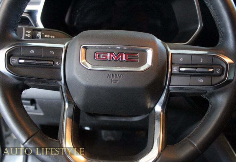 2024 GMC Canyon Elevation