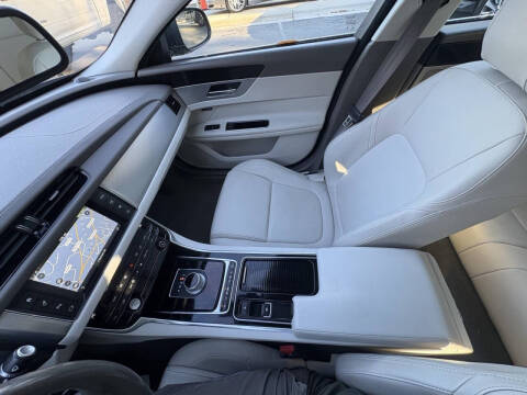 2016 Jaguar XF 35t Premium