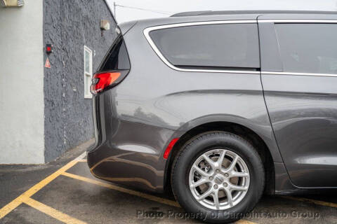 2022 Chrysler Pacifica Touring L