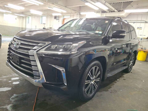 2020 Lexus LX 570 Three-Row
