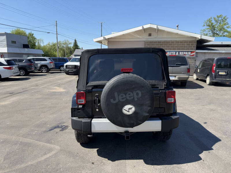 2013 Jeep Wrangler Sahara