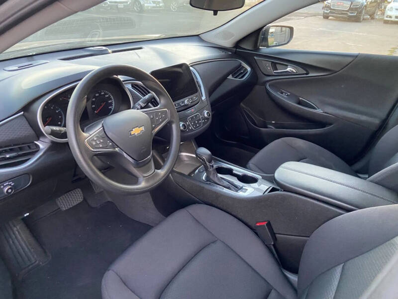 2024 Chevrolet Malibu LT