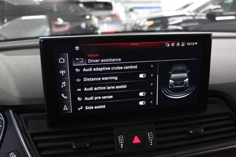 2023 Audi Q5 quattro Premium 40 TFSI