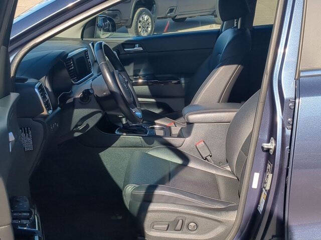 2021 Kia Sportage EX