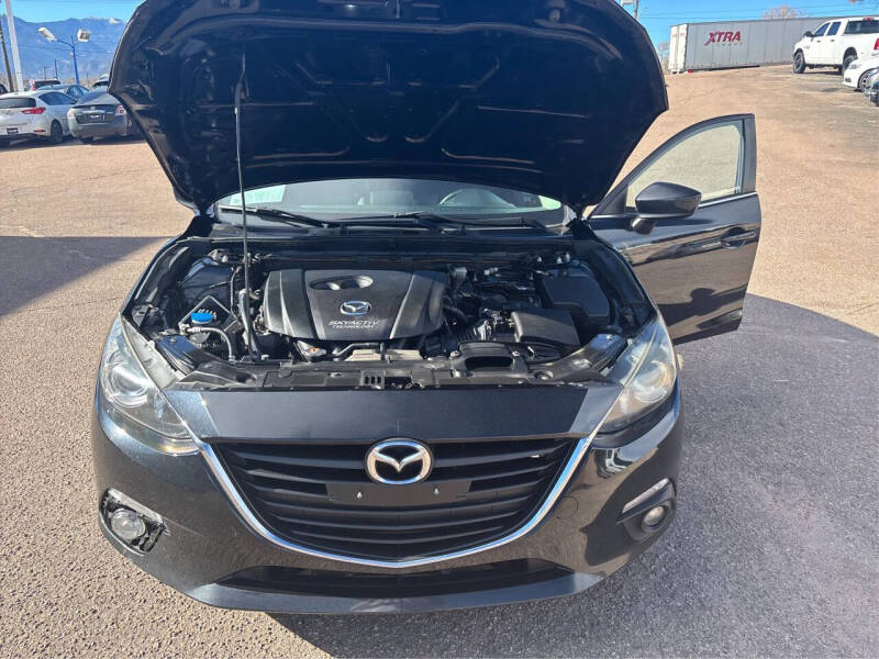 2016 Mazda MAZDA3 i Grand Touring