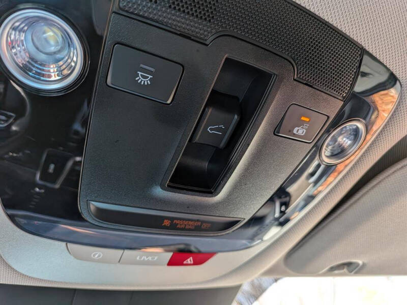 2022 Kia Sorento X-Line EX