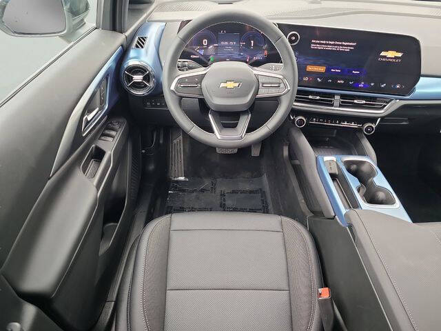 2026 Chevrolet Equinox EV LT 2
