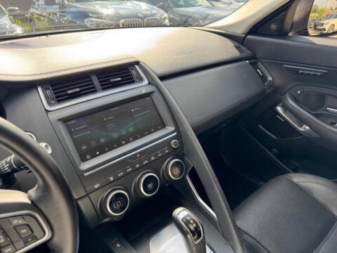 2020 Jaguar E-PACE P250 SE