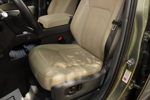 2020 Land Rover Defender 110 SE