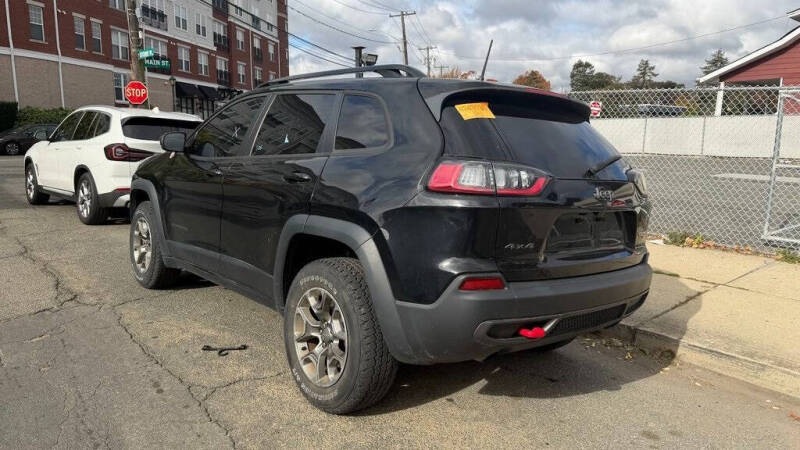 2022 Jeep Cherokee Trailhawk