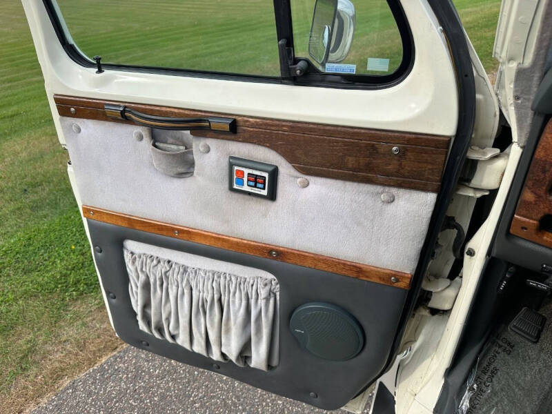 1989 Ford E-Series