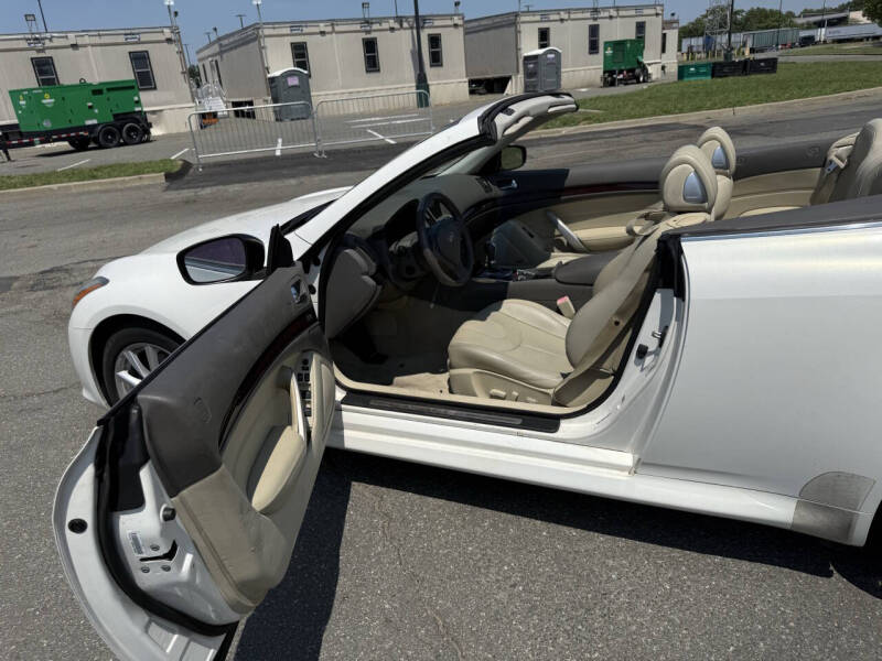2014 Infiniti Q60 Convertible