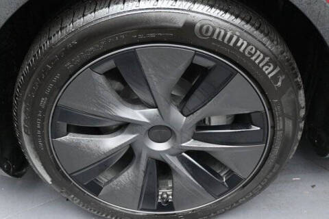 2025 Tesla Model Y Long Range