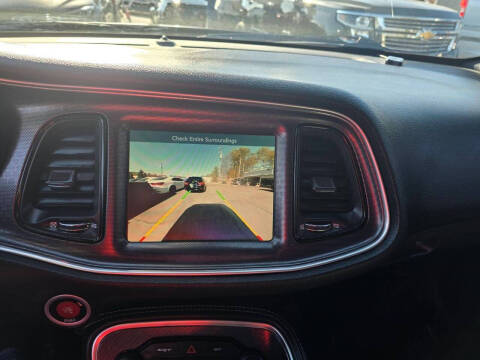 2015 Dodge Challenger SRT 392