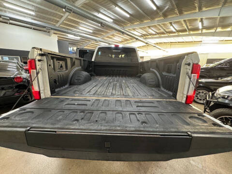 2019 Ford F-350 Super Duty Lariat