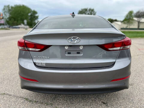 2018 Hyundai Elantra