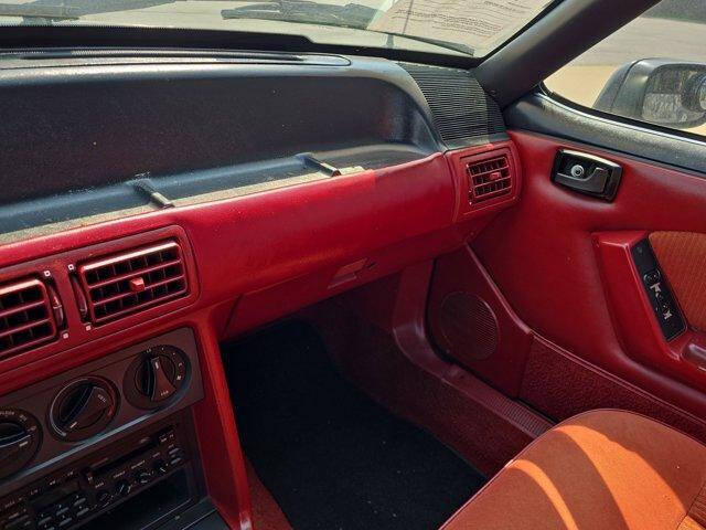 1988 Ford Mustang LX