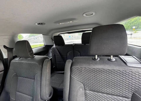 2017 GMC Acadia SLE-2