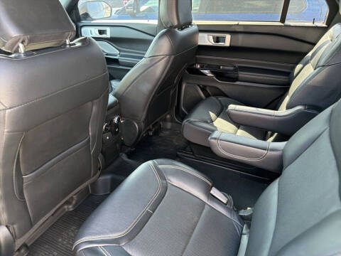 2022 Ford Explorer ST
