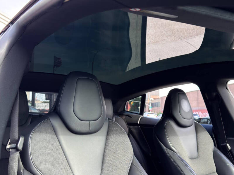 2018 Tesla Model S 75D