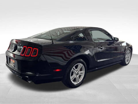 2013 Ford Mustang V6