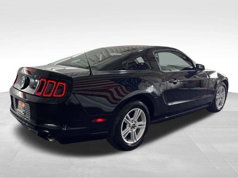 2013 Ford Mustang V6