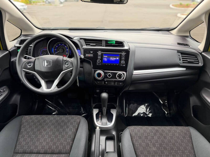 2017 Honda Fit LX