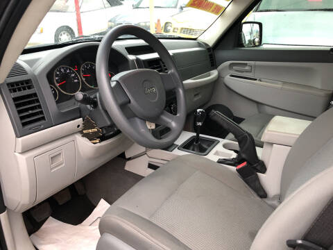 2008 Jeep Liberty Sport