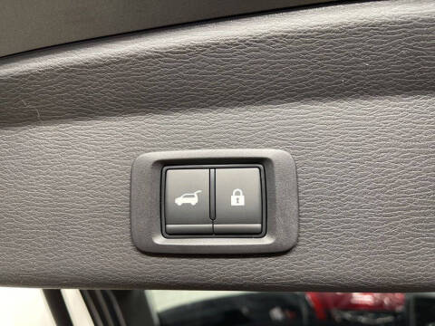 2026 Mitsubishi Outlander PHEV SEL