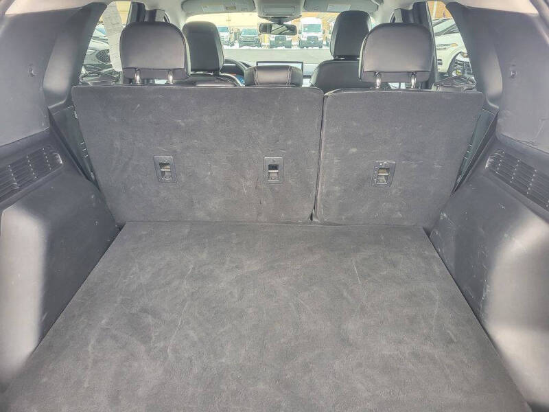 2024 Ford Escape Platinum