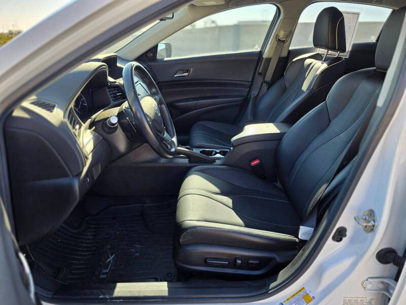 2019 Acura ILX w/Premium