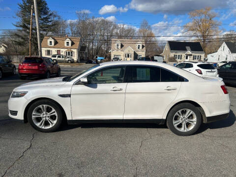 2014 Ford Taurus SEL