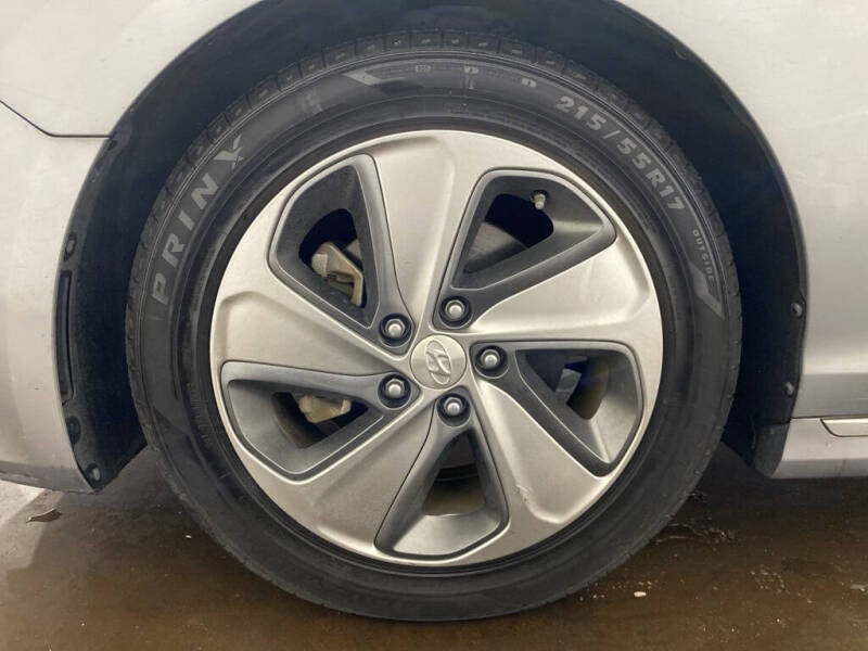 2017 Hyundai Sonata Hybrid