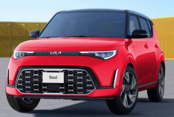 2024 Kia Soul LX's photo