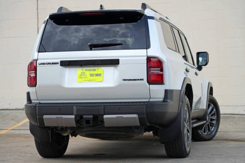 2025 Toyota Land Cruiser