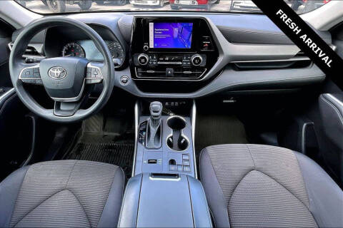 2023 Toyota Highlander L